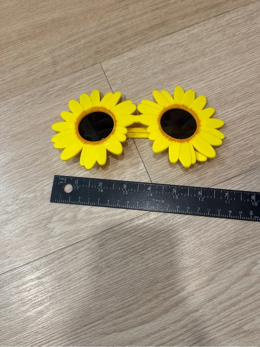 The Terrifier 2 Sunflower Sunglasses Halloween Costume Yellow Accessory i17